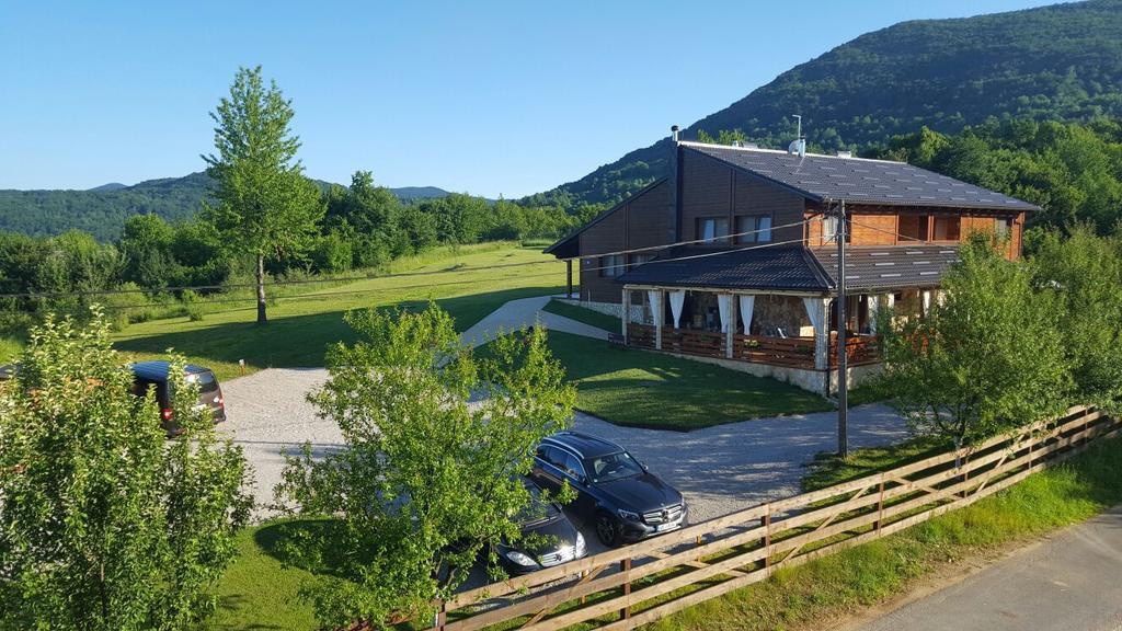 B&B Plitvice Lakes Villa Irene Seliste Dreznicko Εξωτερικό φωτογραφία